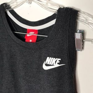 Nike Sportswear Tank